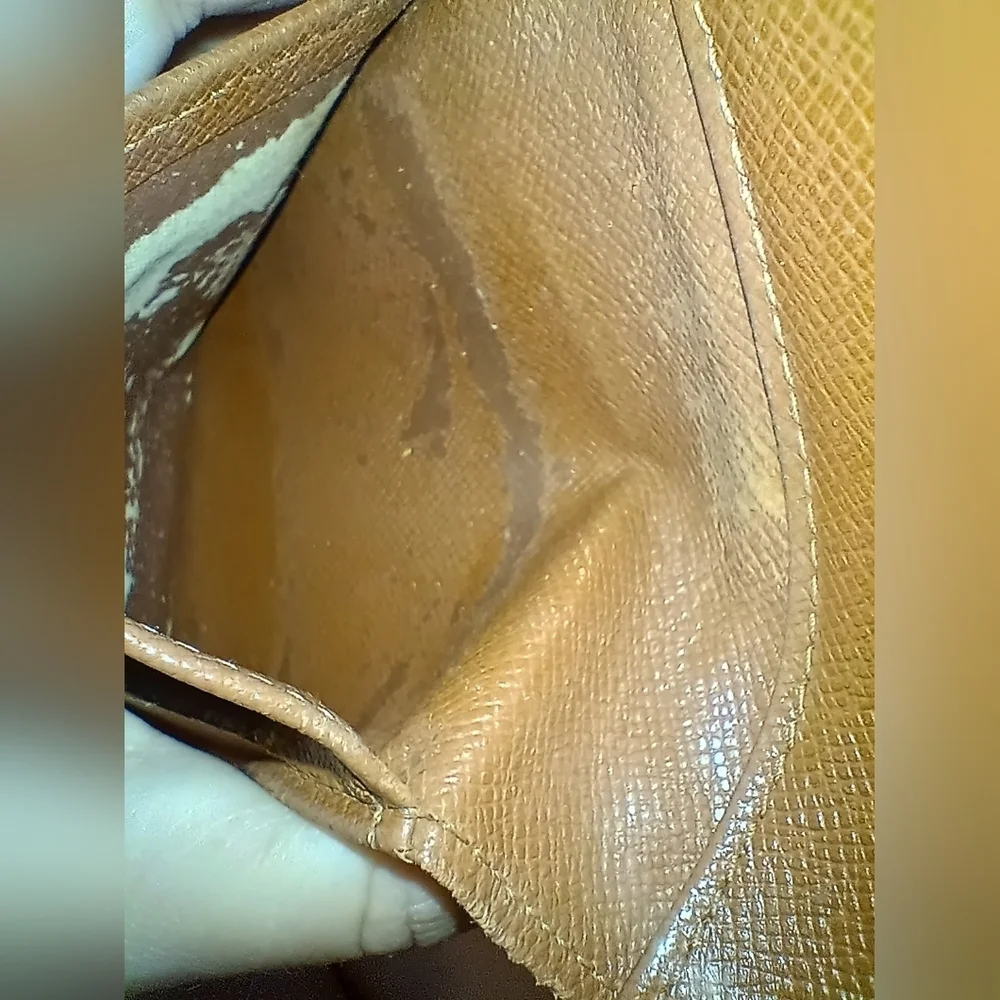 Authentic LOUIS VUITTON Monogram Portefeuille Elise Wallet